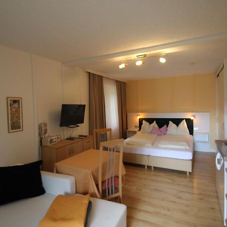 Seepension Neubacher Kg Nussdorf am Attersee Exterior foto